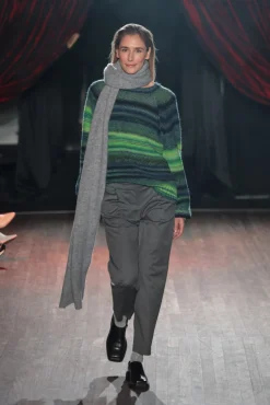 1083 Pullover
