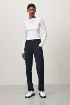 Tiny Pants